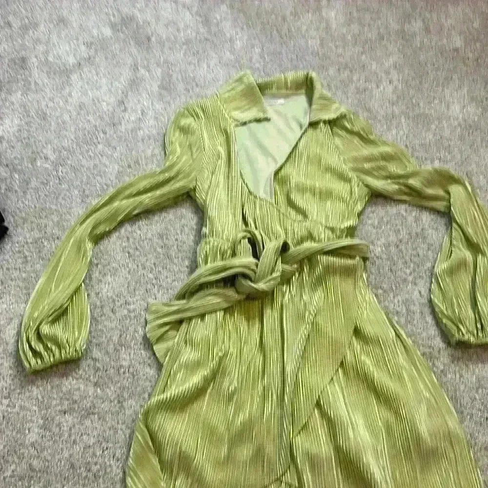 Fun green dress by Peppermayo